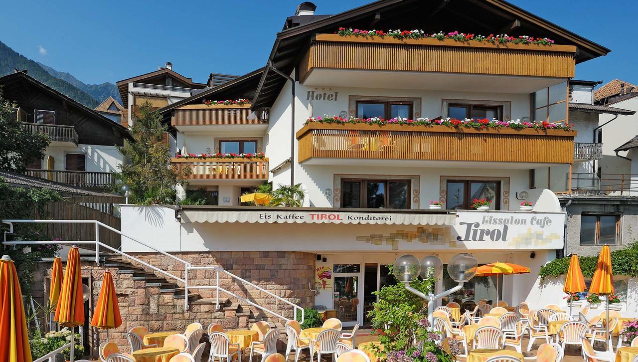 Hotel Tirol Zewnętrze zdjęcie